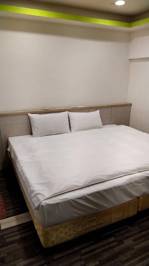 Hotel 微旅時尚旅店 Douliu Zewnętrze zdjęcie