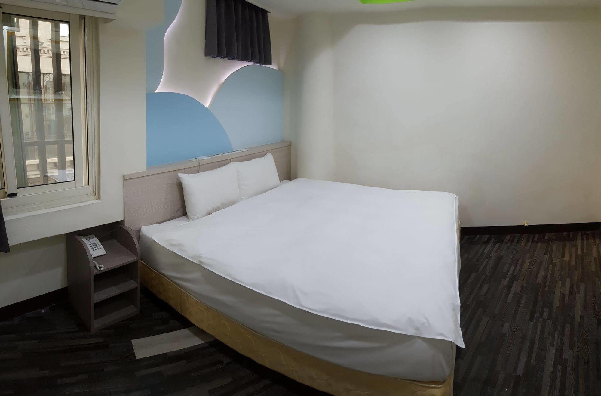 Hotel 微旅時尚旅店 Douliu Zewnętrze zdjęcie
